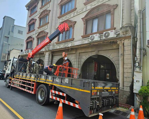 台中龍井打石拆除工程, 台中龍井裝潢拆除工程,  台中龍井拆除工程, 台中龍井砌磚打牆, 台中龍井建物拆除, 台中龍井房屋拆除, 台中龍井隔間打除, 台中龍井建築物拆除